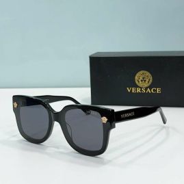 Picture of Versace Sunglasses _SKUfw55113863fw